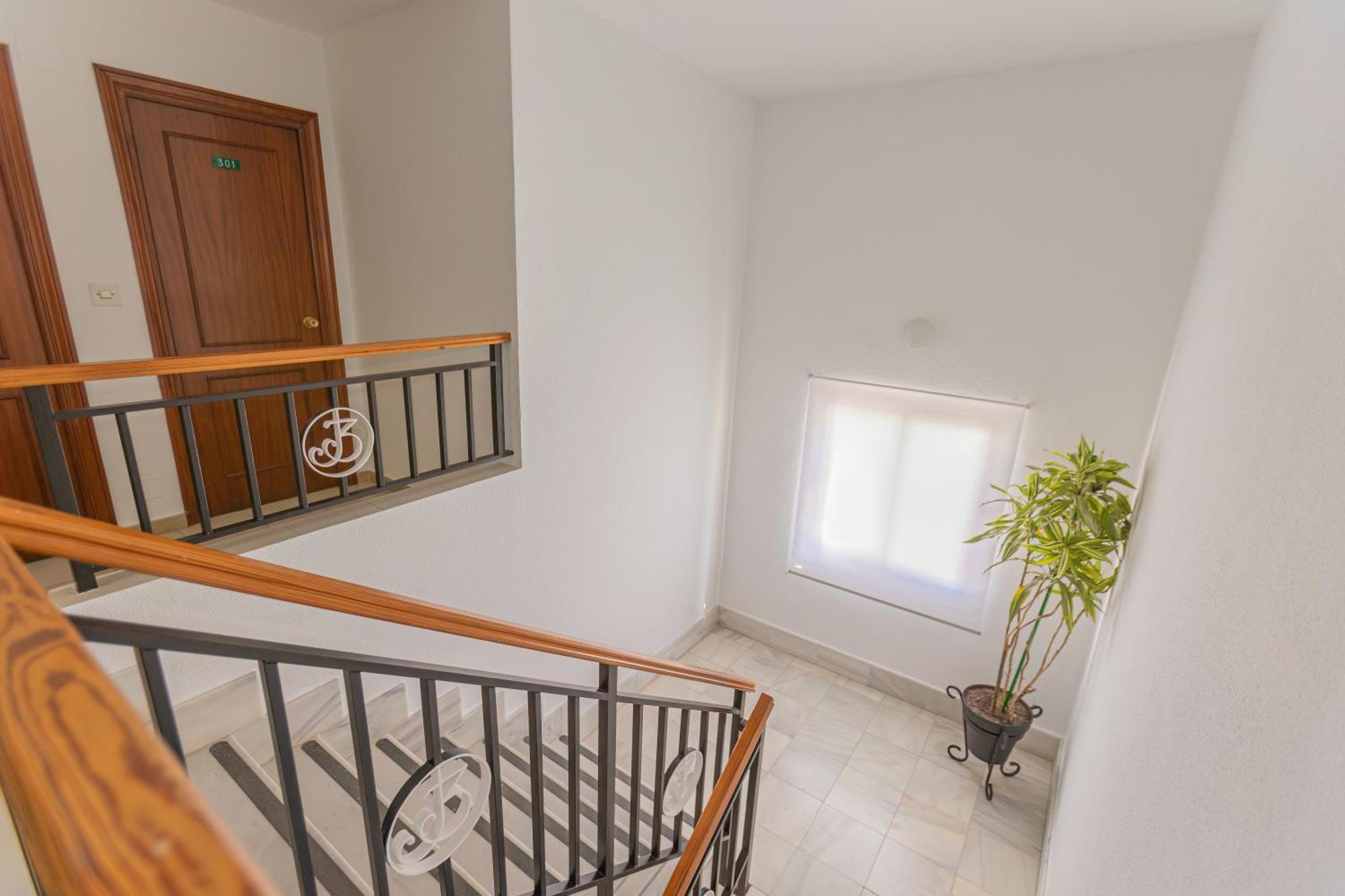 Hotel Tres Jotas Conil Conil De La Frontera Zewnętrze zdjęcie